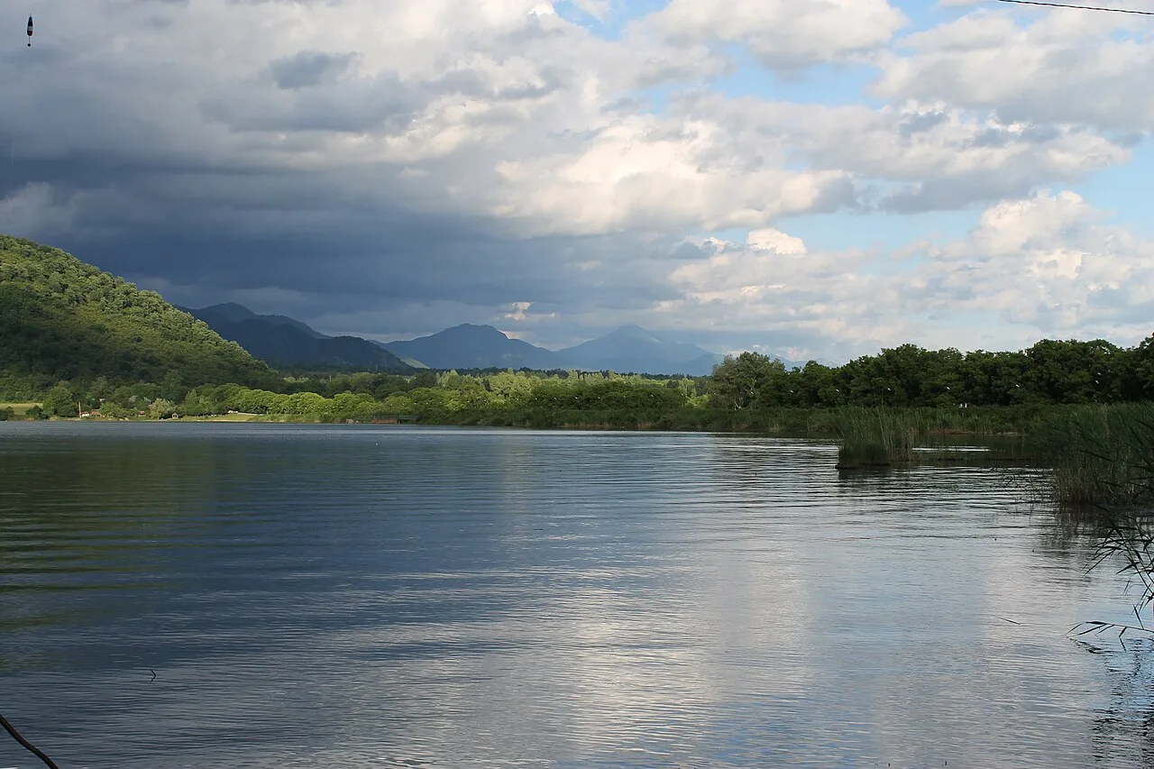 Gabala to Nohur Lake: local private transfer